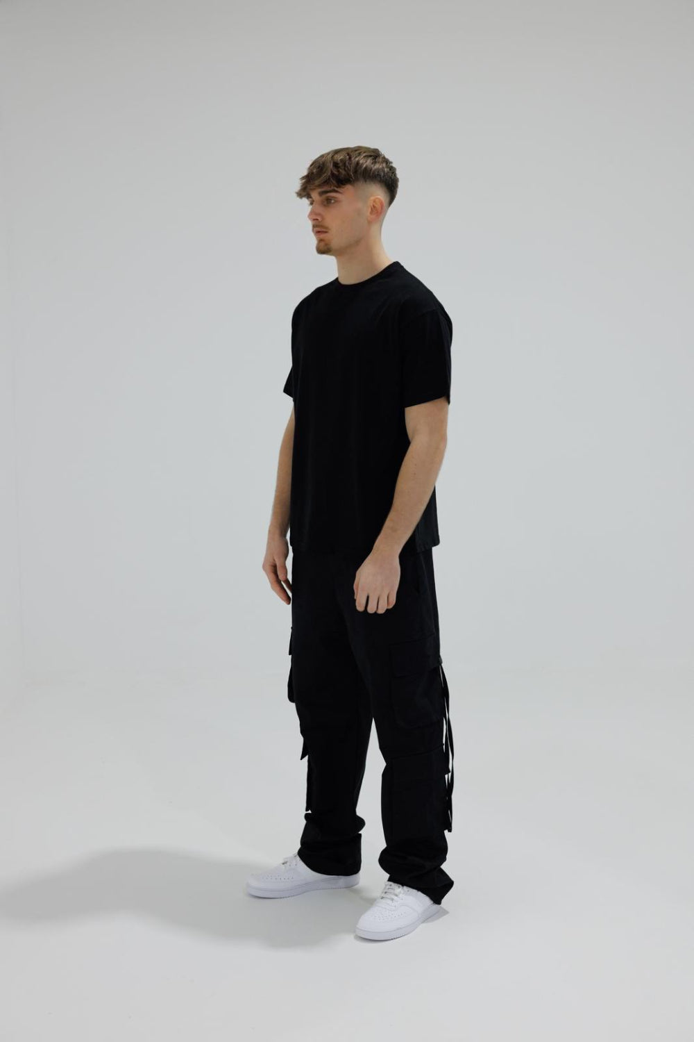 Icon Relaxed Fit Black T-Shirt