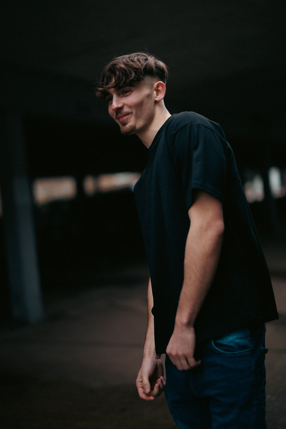 Icon Relaxed Fit Black T-Shirt