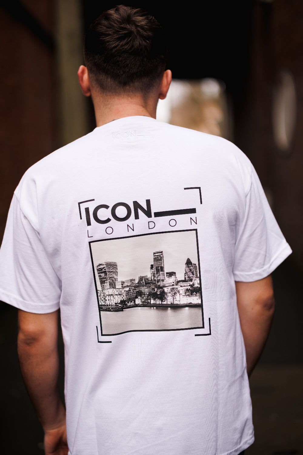 Icon White Signature Portrait T-shirt